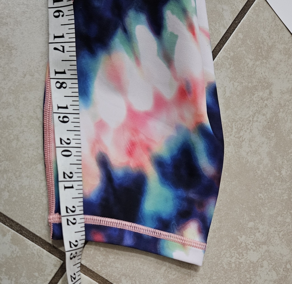 Athleta elation tie dye ⅞ leggings - Picture 9 of 9